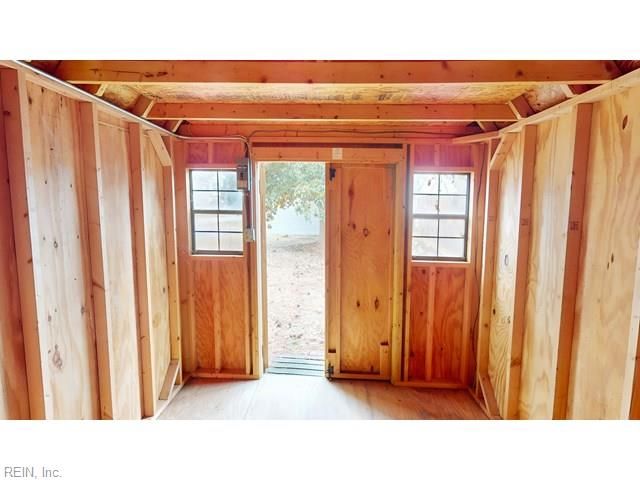 1424 Myrtle AVE, Chesapeake, VA 23325