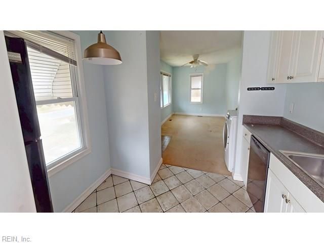 1424 Myrtle AVE, Chesapeake, VA 23325