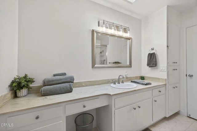 111 E Bay Boulevard, Port Hueneme, CA 93041