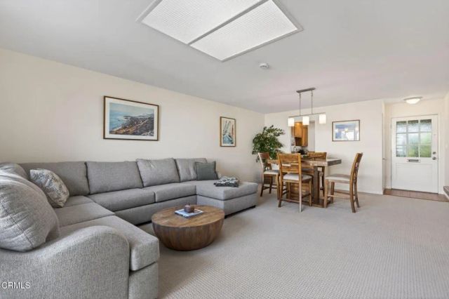 111 E Bay Boulevard, Port Hueneme, CA 93041