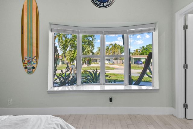 912 SE 15th Court, Deerfield Beach, FL 33441