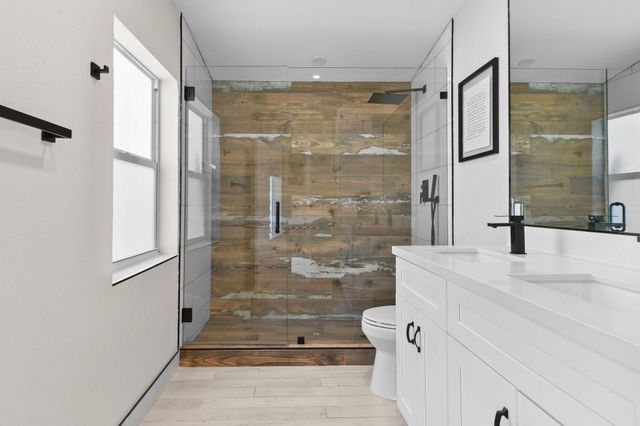 912 SE 15th Court, Deerfield Beach, FL 33441