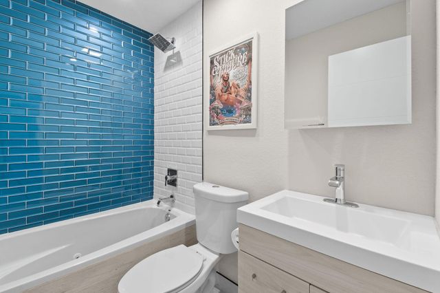 912 SE 15th Court, Deerfield Beach, FL 33441