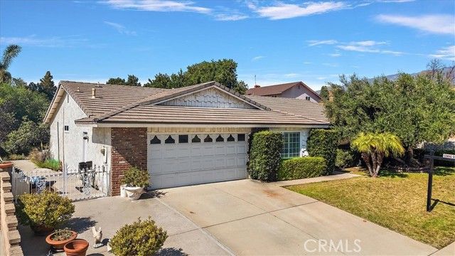 1611 N Kelly, Upland, CA 91784