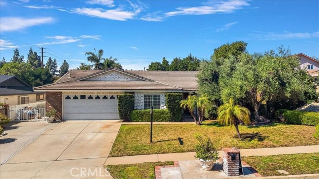 1611 N Kelly, Upland, CA 91784
