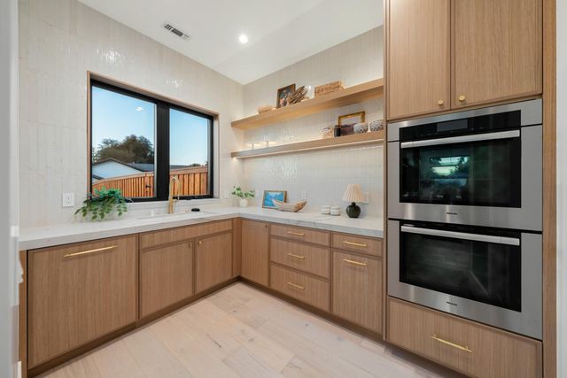 209 Corte Sendero, Lincoln, CA 95648