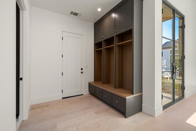 209 Corte Sendero, Lincoln, CA 95648