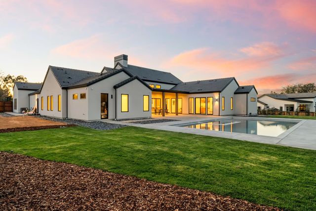 209 Corte Sendero, Lincoln, CA 95648