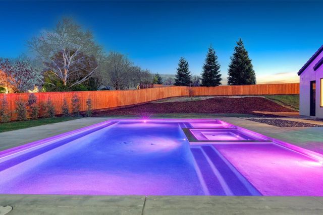 209 Corte Sendero, Lincoln, CA 95648