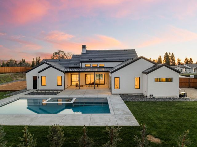 209 Corte Sendero, Lincoln, CA 95648
