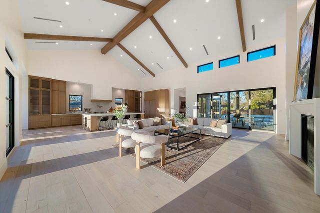 209 Corte Sendero, Lincoln, CA 95648