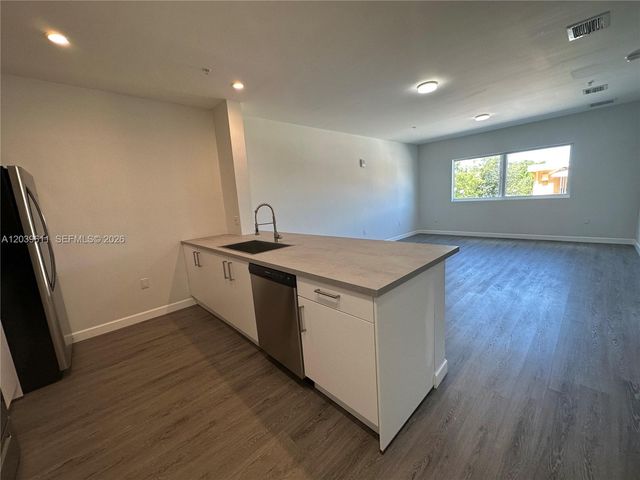 2311 NW 22nd Avenue 206, Miami, FL 33142