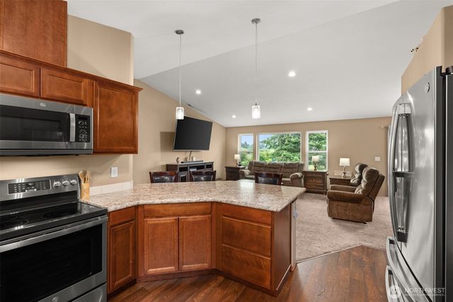 1717 Krause Road, Raymond, WA 98577
