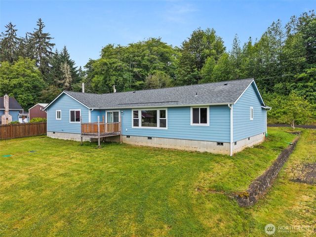 1717 Krause Road, Raymond, WA 98577