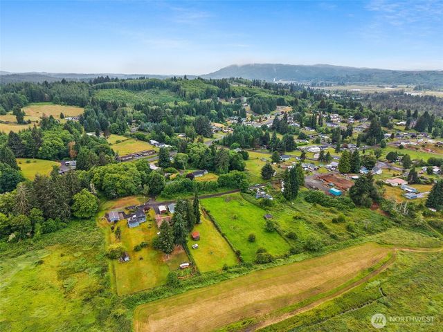 1717 Krause Road, Raymond, WA 98577
