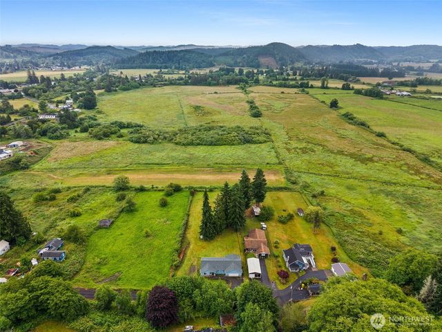 1717 Krause Road, Raymond, WA 98577