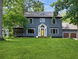 5108 Grand Avenue, Des Moines, IA 50312