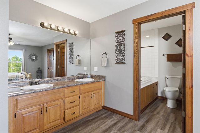 2031 Carter State Highway M, Van Buren, MO 63965