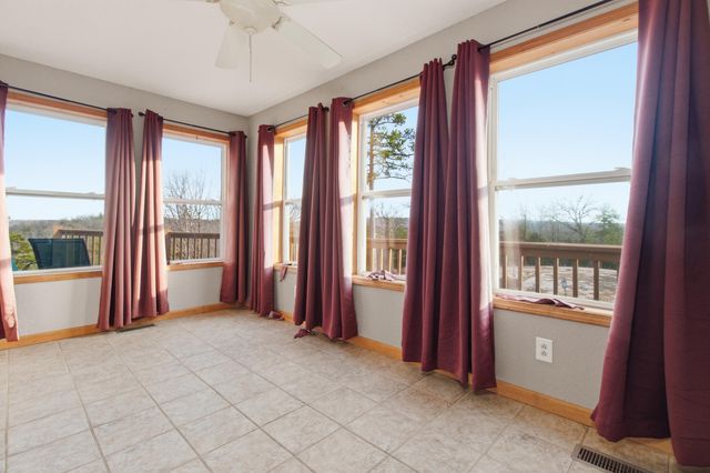 2031 Carter State Highway M, Van Buren, MO 63965