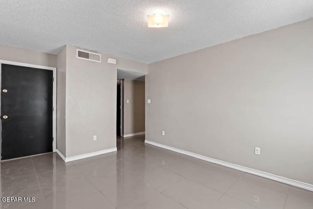 732 Teichelkamp Drive, Horizon City, TX 79928