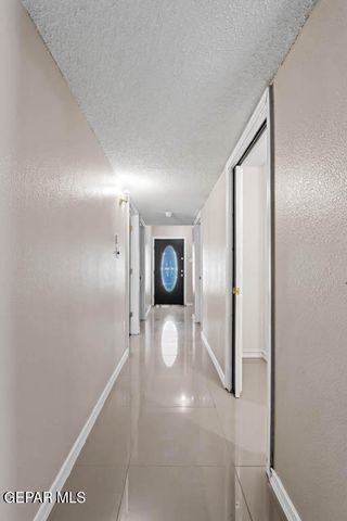 732 Teichelkamp Drive, Horizon City, TX 79928