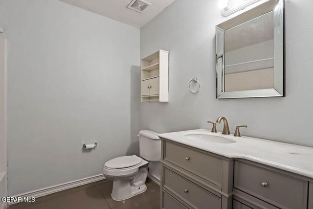 732 Teichelkamp Drive, Horizon City, TX 79928