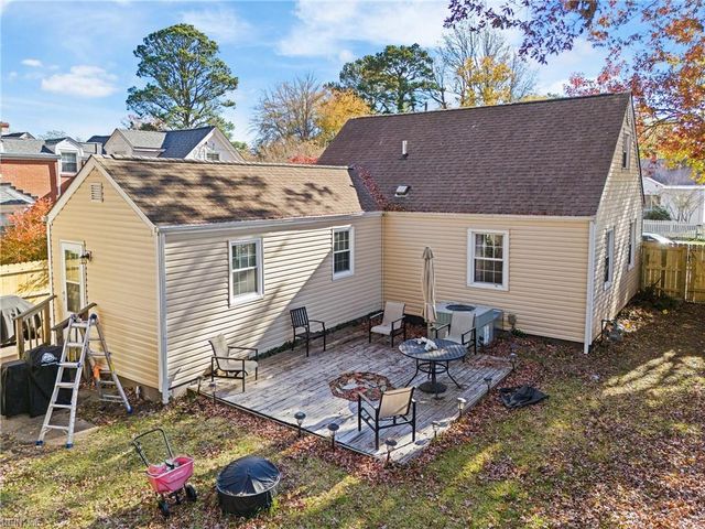 3410 Arlington PL, Portsmouth, VA 23707