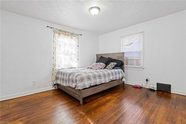 3410 Arlington PL, Portsmouth, VA 23707