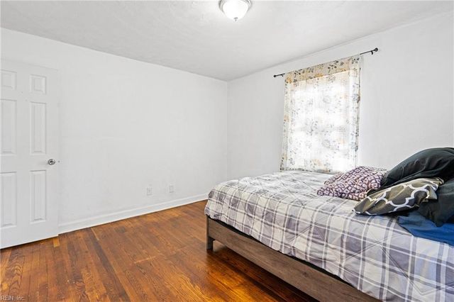 3410 Arlington PL, Portsmouth, VA 23707