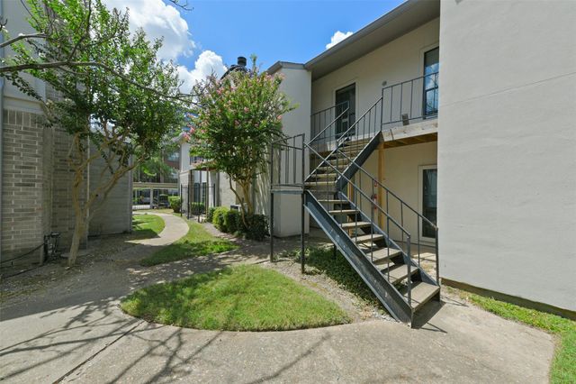 2425 Augusta Drive 24, Houston, TX 77057