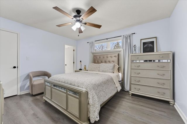 1485 Sunshine Dr, Clarksville, TN 37042