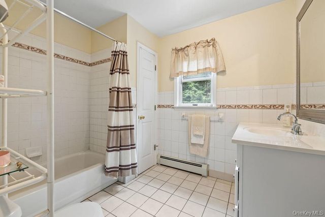 34 Marietta Drive, Pomona, NY 10970