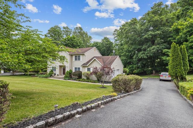 34 Marietta Drive, Pomona, NY 10970
