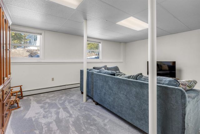 17 Cottage Circle, Lebanon, NH 03784