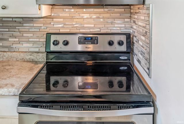 2612 Oakwood Drive, Fort Wayne, IN 46816