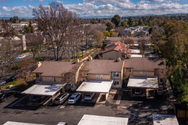 4452 4452 Del Valle Pkwy, Pleasanton, CA 94566