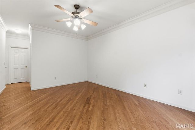 5604 Hillcamp Court, St Louis, MO 63128