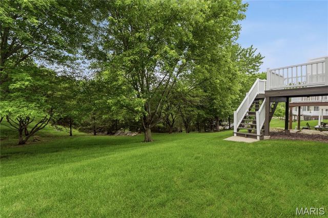 5604 Hillcamp Court, St Louis, MO 63128