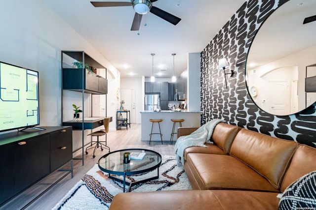 12001 Heatherly Dr Apt 8205, Austin, TX 78747