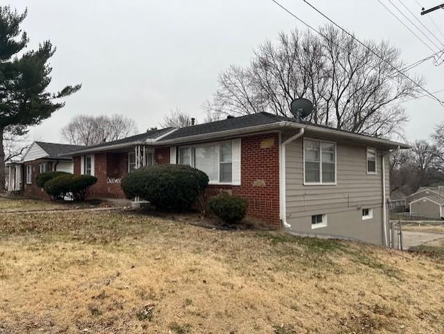 2806 Clay Street, St Joseph, MO 64501