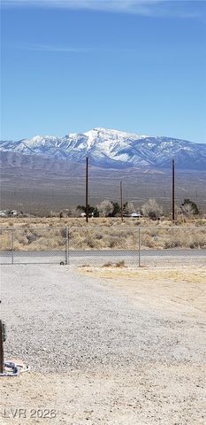 5260 Mooncrest Avenue, Pahrump, NV 89060