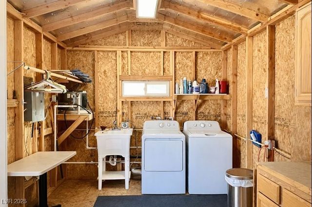 5260 Mooncrest Avenue, Pahrump, NV 89060