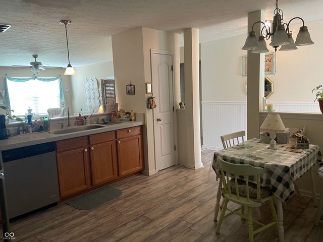 2731 Winding Creek Lane, Greenfield, IN 46140
