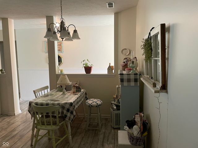 2731 Winding Creek Lane, Greenfield, IN 46140