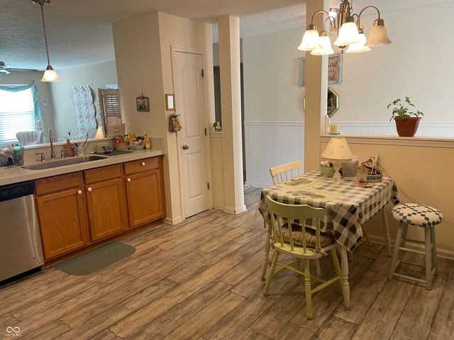 2731 Winding Creek Lane, Greenfield, IN 46140