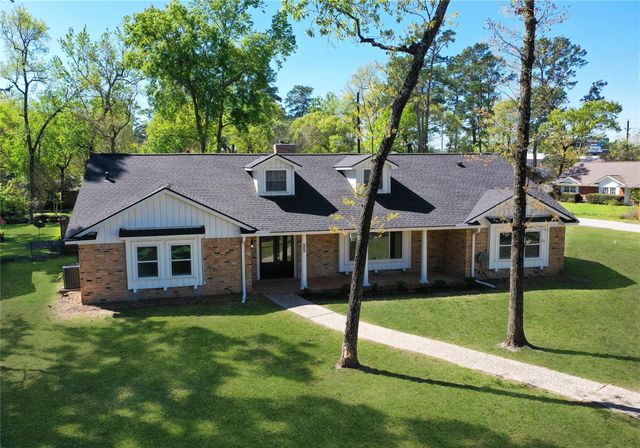 202 Basswood Drive, Spring, TX 77386