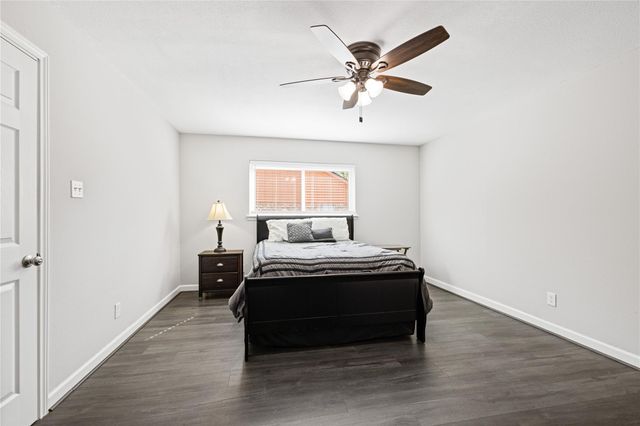 202 Basswood Drive, Spring, TX 77386