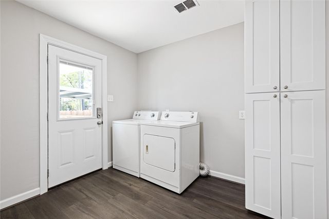 202 Basswood Drive, Spring, TX 77386