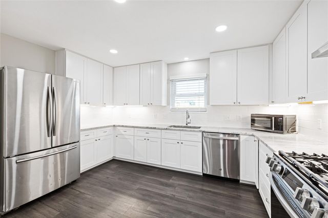 202 Basswood Drive, Spring, TX 77386