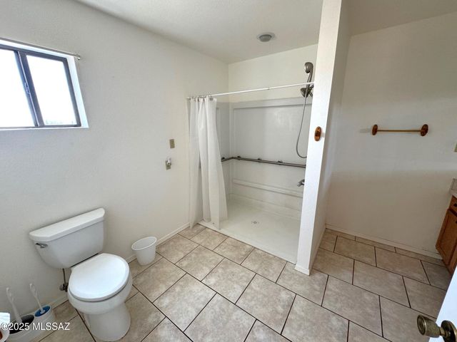 13384 S Cottonwood Road, Pearce, AZ 85625